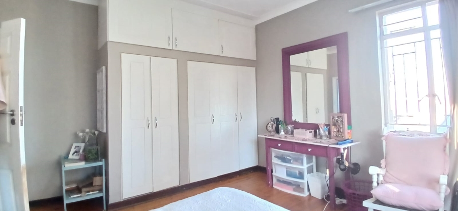 5 Bedroom Property for Sale in Hospitaalheuwel Free State